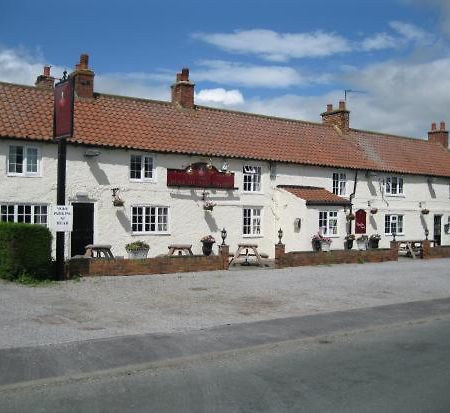 The Courtyard Rooms Welburn Exterior foto