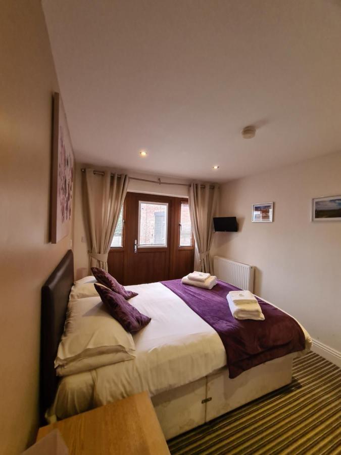 The Courtyard Rooms Welburn Exterior foto